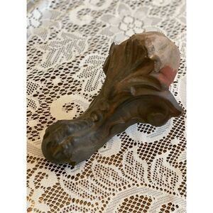 Vintage Single Cast Iron Bathtub Tub Leg Lion Claw Foot